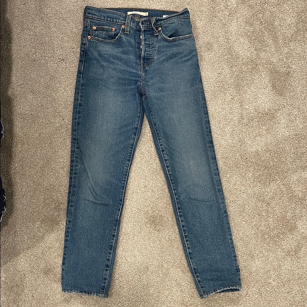 Levi's Wedgie High Rise Straight Leg Jeans - sz 24
